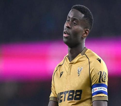 曼联全力追,逐多特蒙德,中场球员恩,世界杯预测,2026世界杯,赛事分析,球队表现,最新动态