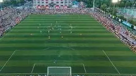 雷霆连胜势头强劲，SGA贡献33分7助，維金斯末节砍下15分终结尼克斯9连胜势头